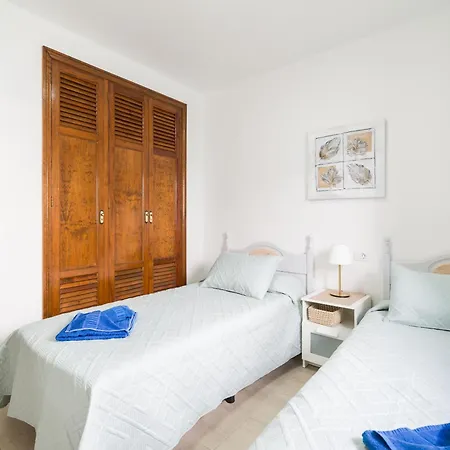 Villa Con Piscina Privada A 500 M De La Playa